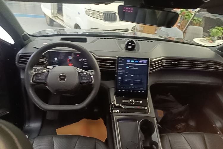 Used Nio ES8 2020 580 km Range Six-Seater Version Center Console