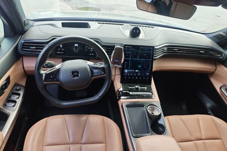 Used Nio ES8 2020 580 km Signature Edition 7-Seater Version Center Console