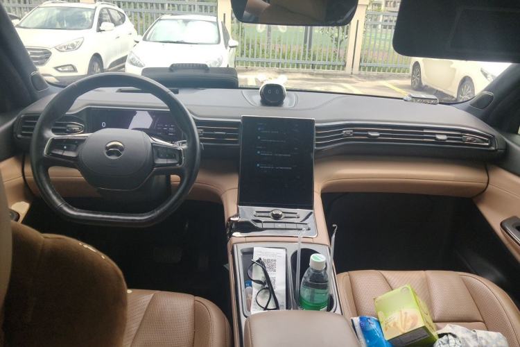 Used Nio ES8 2020 580 km Range Signature Edition Six-Seater Version Center Console