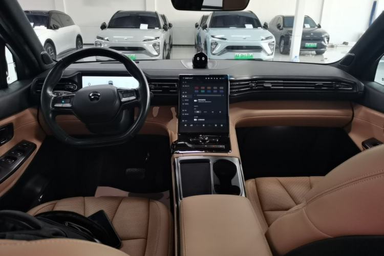 Used Nio ES8 2020 580 km Range Signature Edition Six-Seater Version Center Console