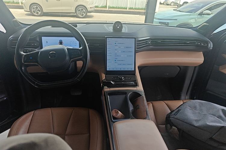 Used Nio ES8 2020 580 km Signature Edition 7-Seater Version Center Console