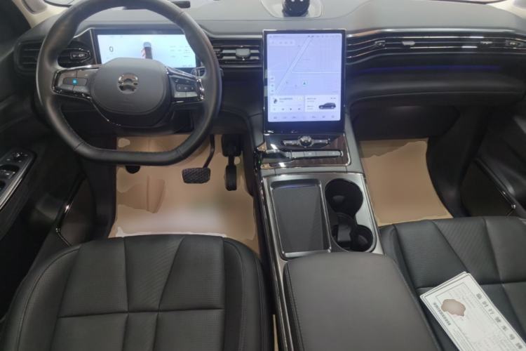 Used Nio ES8 2020 415 km Range 6-Seater Version Center Console