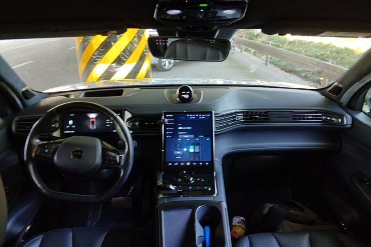 Used Nio ES8 2020 415 km Signature Edition 6-Seater Version Center Console