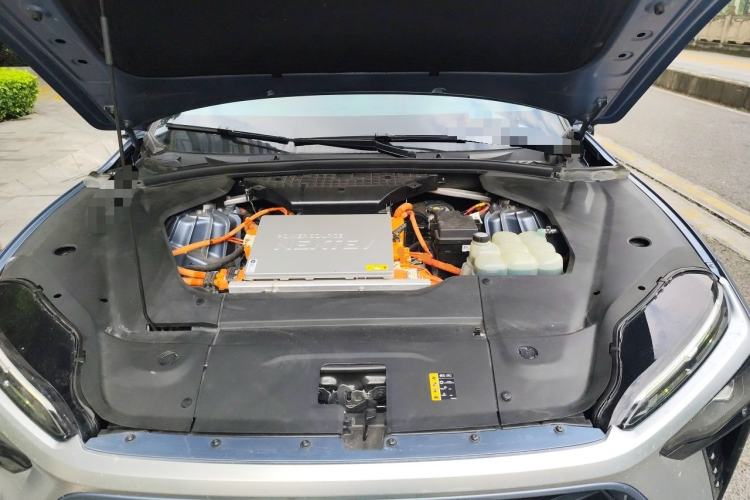 Used Nio ES8 2020 580 km Range Signature Edition Six-Seater Version Engine Bay
