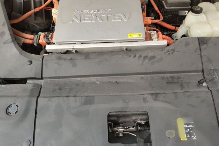 Used Nio ES8 2020 415 km Signature Edition 6-Seater Version Engine Bay