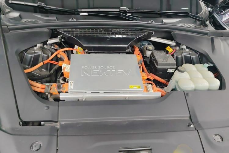 Used Nio ES8 2020 450 km Range 6-Seater Version Engine Bay