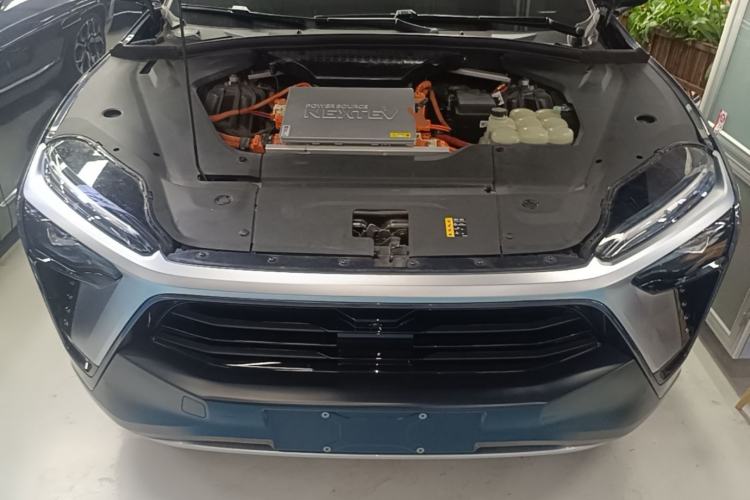 Used Nio ES8 2020 580 km Range Signature Edition Six-Seater Version Engine Bay