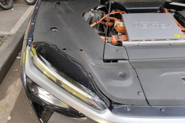 Used Nio ES8 2020 415 KM Signature Edition 7-Seater Version Engine Bay Right
