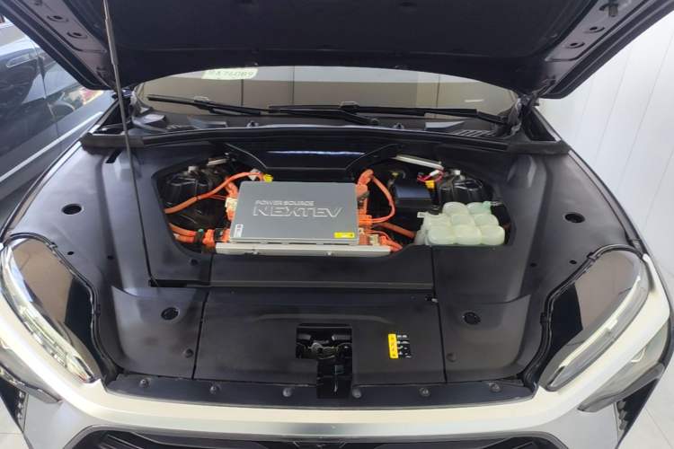 Used Nio ES8 2020 415 km Range 6-Seater Version Engine Bay