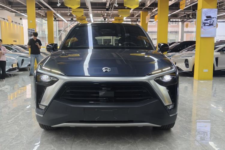 Used Nio ES8 2020 415 km Signature Edition 6-Seater Version Exterior 2