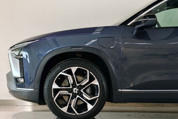 Used Nio ES8 2020 415 KM Signature Edition 7-Seater Version Exterior 4