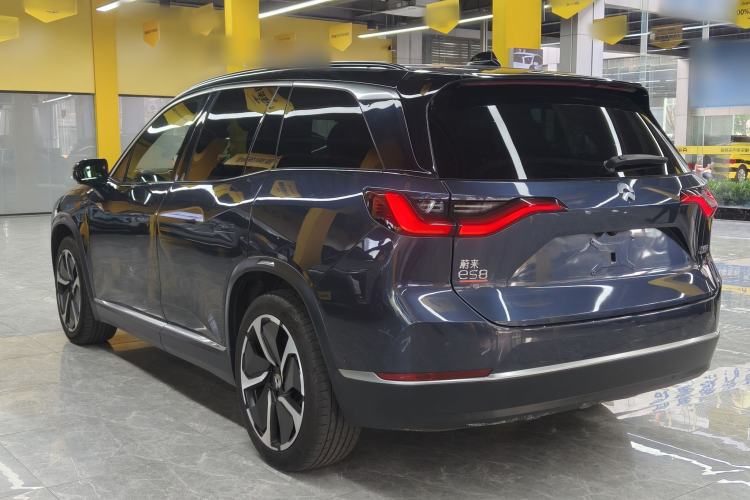 Used Nio ES8 2020 415 km Signature Edition 6-Seater Version Exterior 5