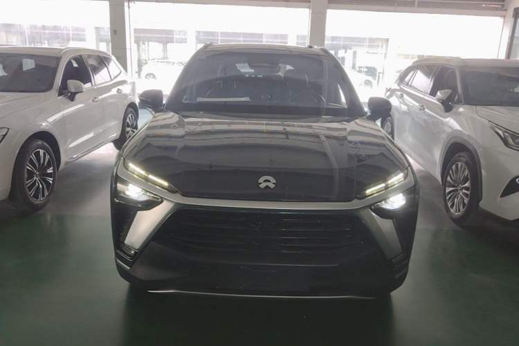 Used Nio ES8 2020 415 km Signature Edition 6-Seater Version Front