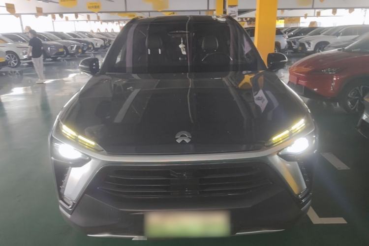 Used Nio ES8 2020 415 km Range 7-Seater Version Front