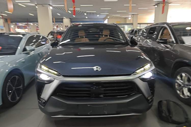 Used Nio ES8 2020 580 km Range Six-Seater Version Front