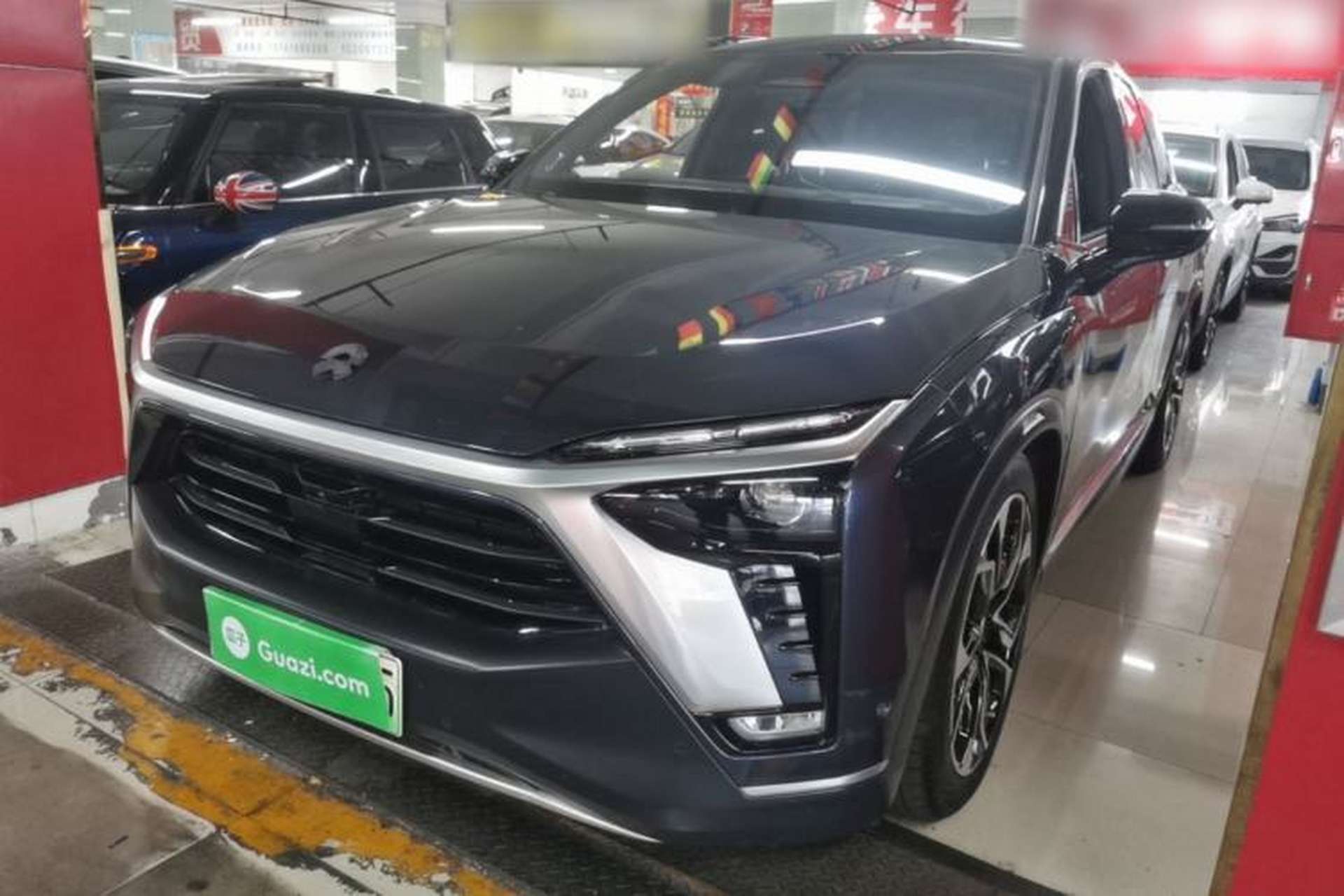 Used Nio ES8 2020 415 km Signature Edition 6-Seater Version Front Left 45 Deg
