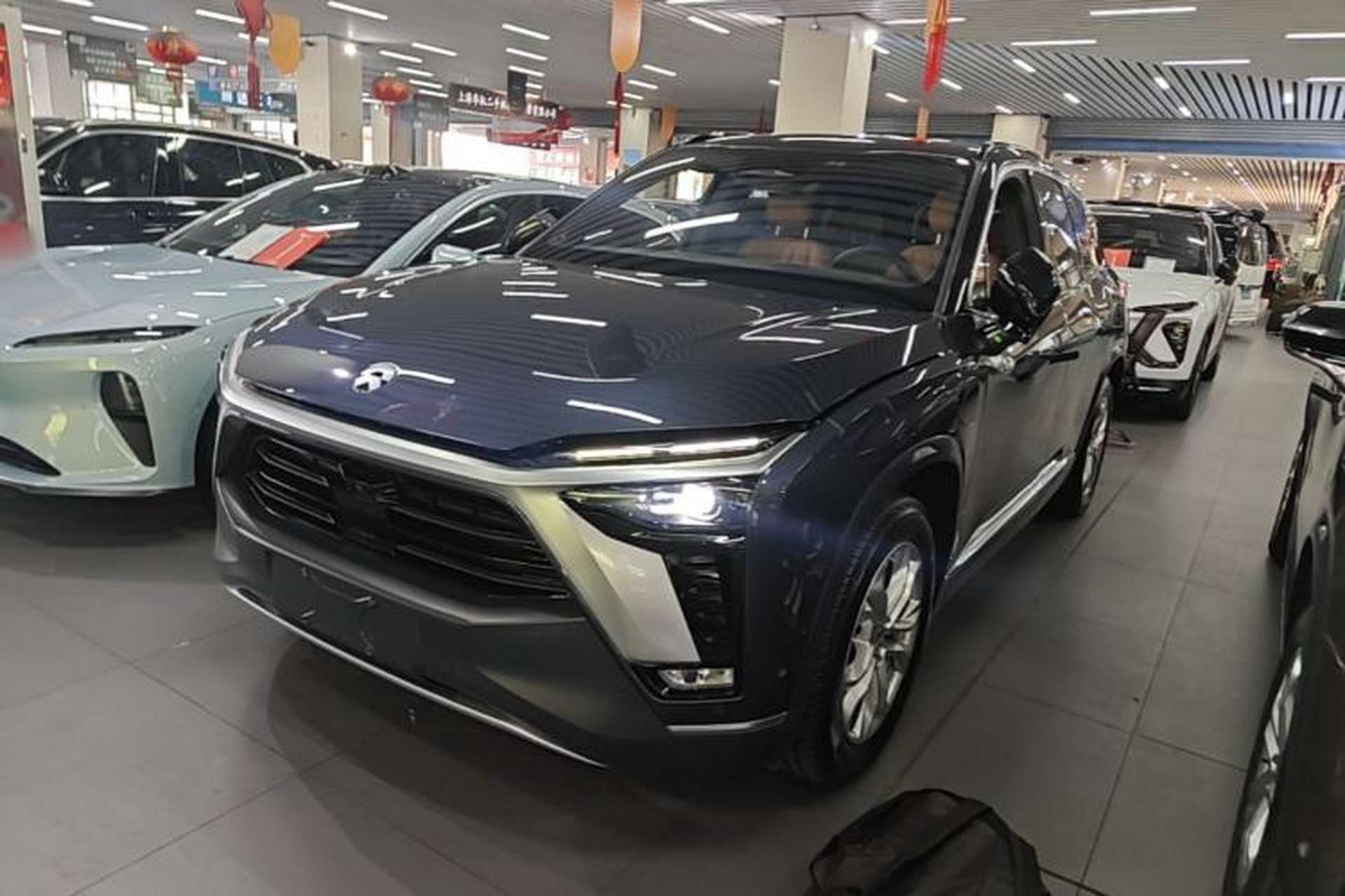 Used Nio ES8 2020 580 km Range Six-Seater Version Front Left 45 Deg