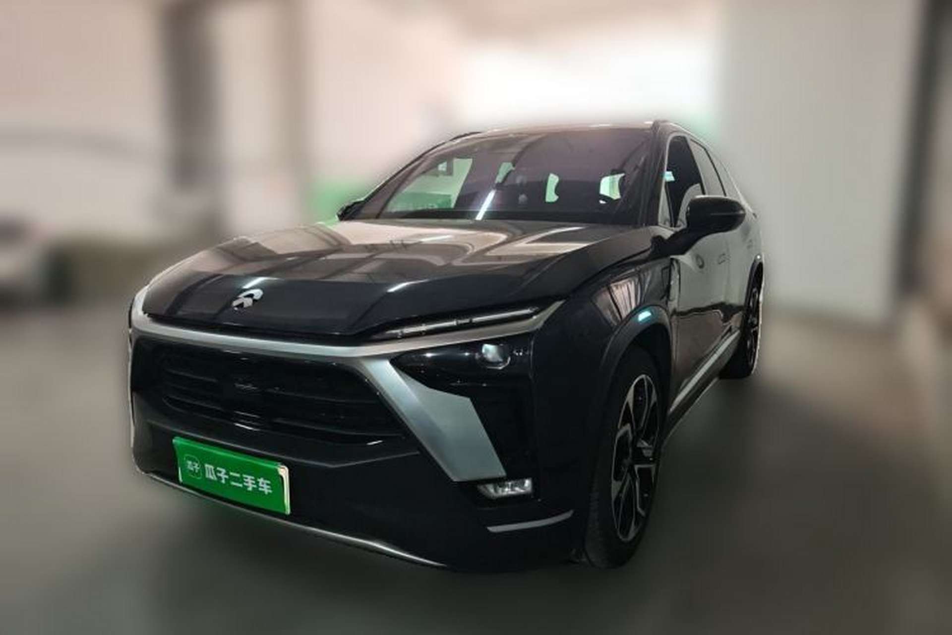 Used Nio ES8 2020 415 km Signature Edition 6-Seater Version Front Left 45 Deg