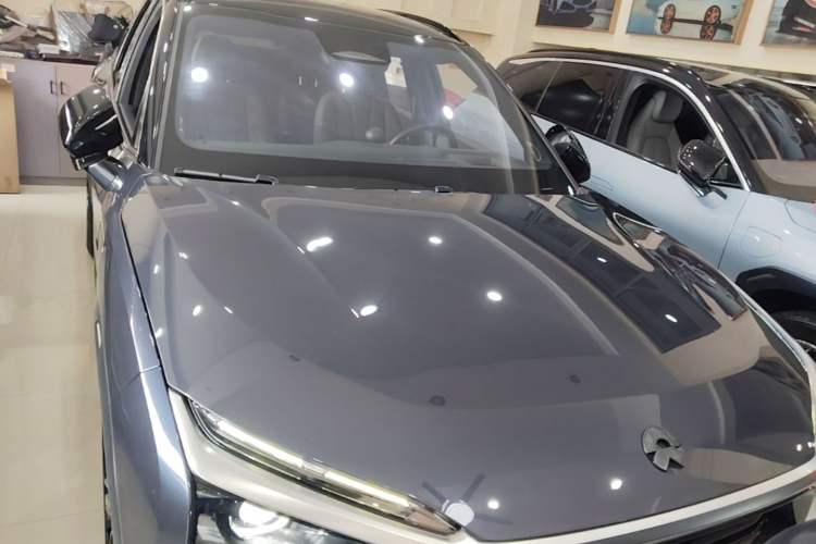 Used Nio ES8 2020 415 km Signature Edition 6-Seater Version Front