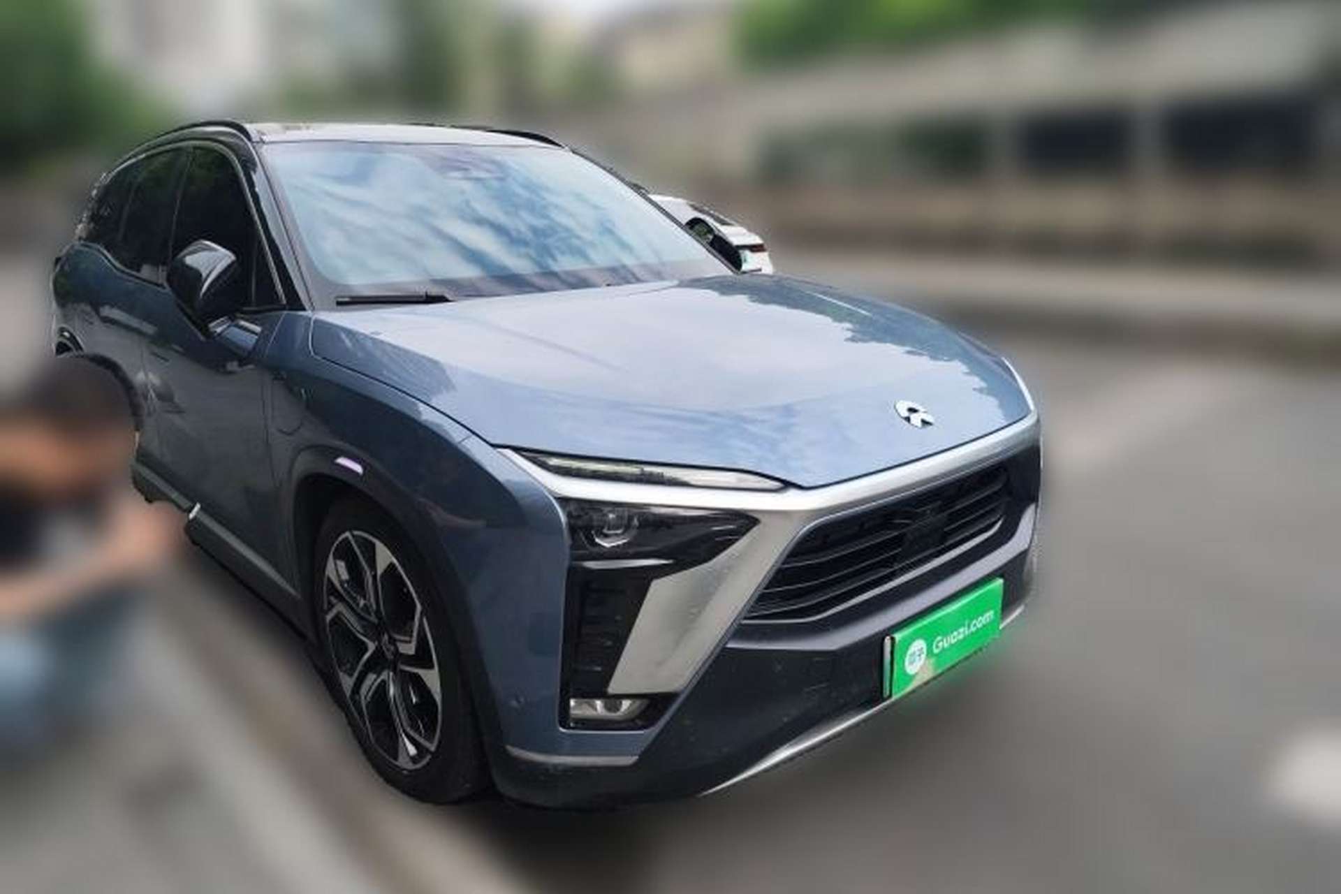 Used Nio ES8 2020 580 km Range Signature Edition Six-Seater Version Front Right 45 Deg