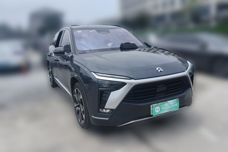 Used Nio ES8 2020 580 km Range Signature Edition Six-Seater Version Front Right 45 Deg