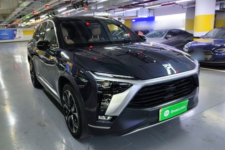Used Nio ES8 2020 580 km Range Signature Edition Six-Seater Version Front Right 45 Deg