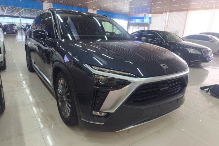 Used Nio ES8 2020 415 km Range 6-Seater Version Front Right 45 Deg