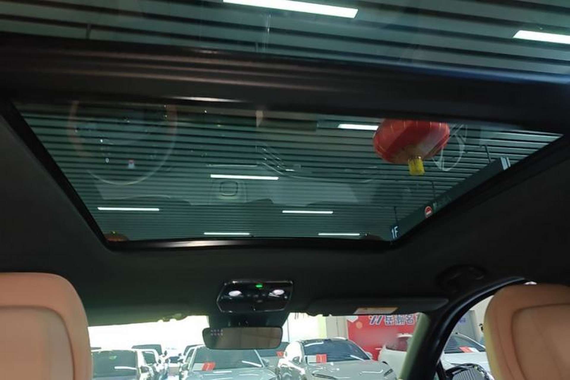 Used Nio ES8 2020 580 km Range Six-Seater Version Headliner