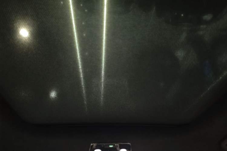 Used Nio ES8 2020 415 KM Signature Edition 7-Seater Version Headliner