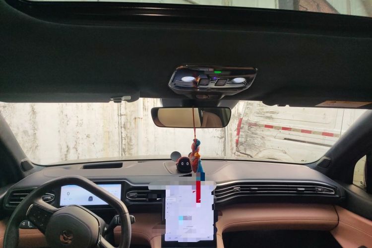 Used Nio ES8 2020 415 km Signature Edition 6-Seater Version Headliner