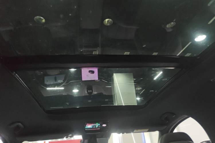 Used Nio ES8 2020 415 km Range 6-Seater Version Headliner