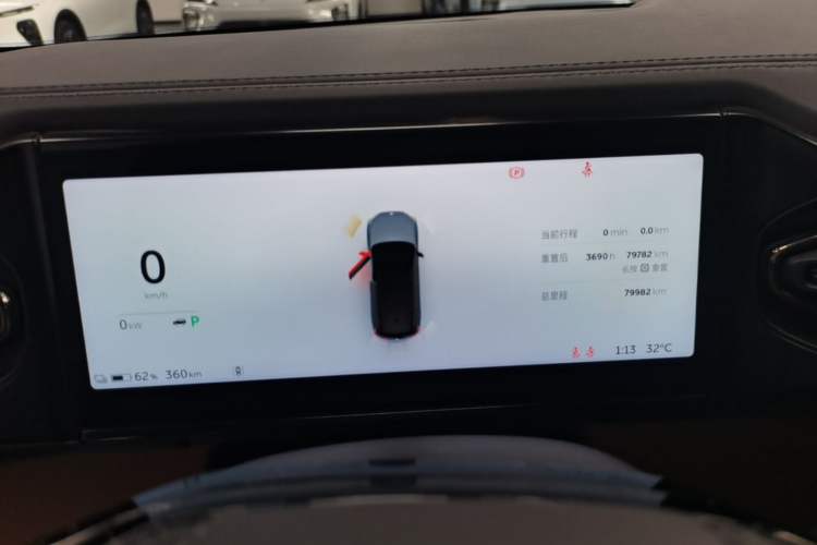 Used Nio ES8 2020 580 km Range Signature Edition Six-Seater Version Instrument Cluster