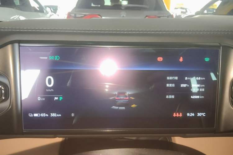 Used Nio ES8 2020 415 KM Signature Edition 7-Seater Version Instrument Cluster