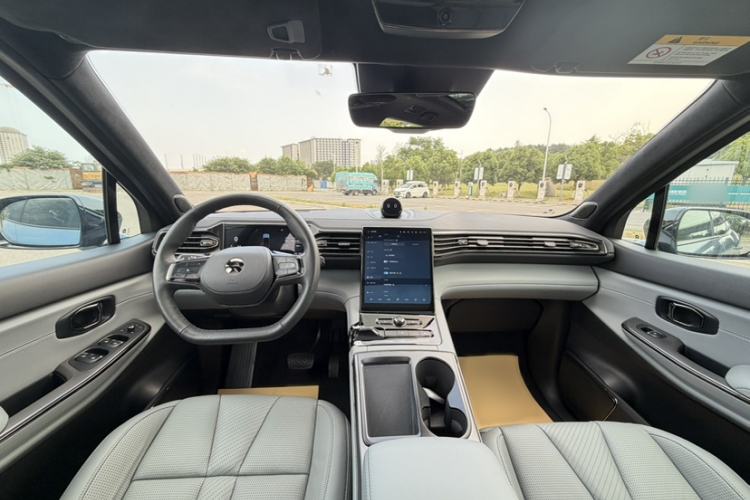 Used Nio ES8 2020 580 km Range Signature Edition Six-Seater Version Interior 3