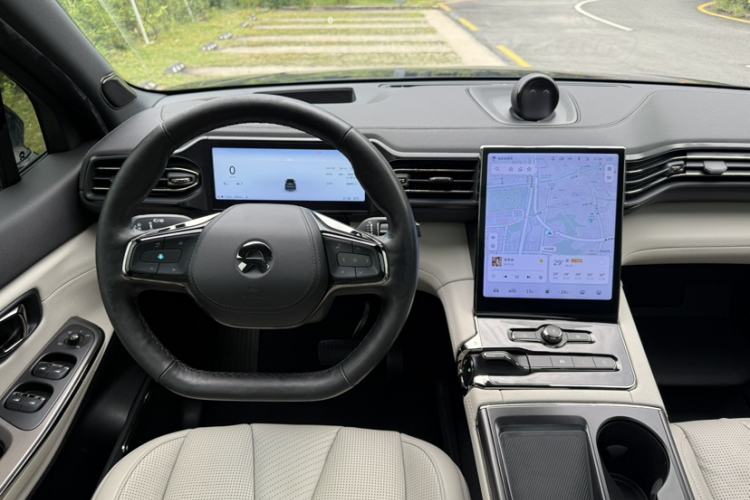 Used Nio ES8 2020 580 km Range Six-Seater Version Interior 8