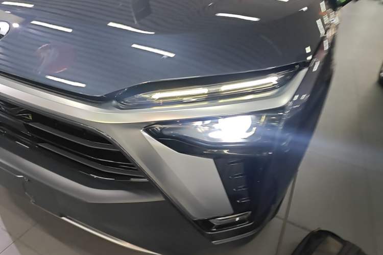 Used Nio ES8 2020 580 km Range Six-Seater Version Left Front Headlight