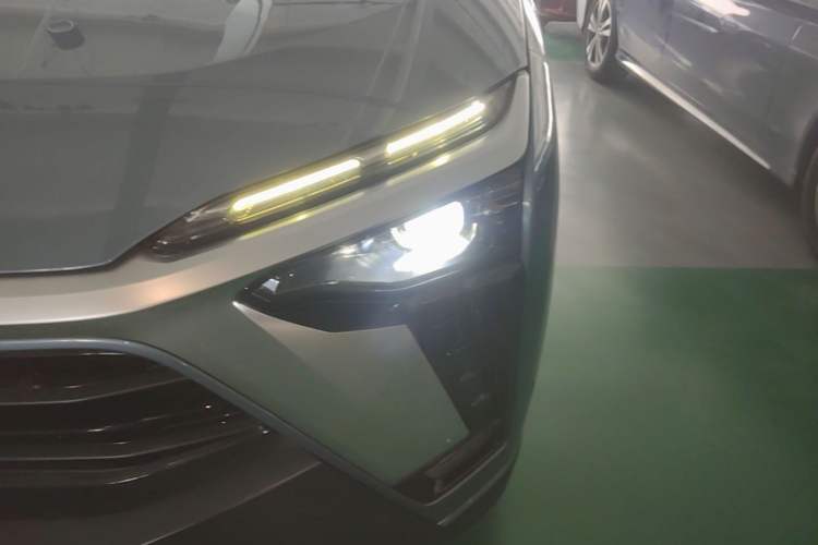 Used Nio ES8 2020 415 km Signature Edition 6-Seater Version Left Front Headlight
