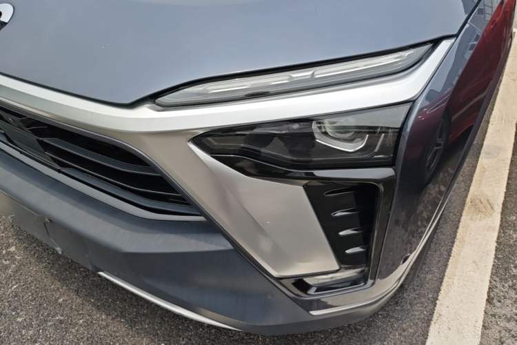 Used Nio ES8 2020 415 km Range 6-Seater Version Left Front Headlight