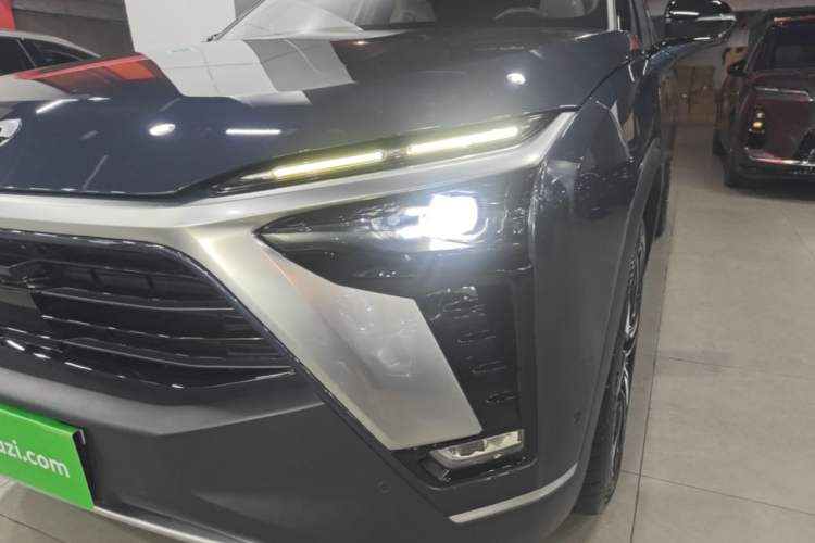 Used Nio ES8 2020 415 km Range 6-Seater Version Left Front Headlight