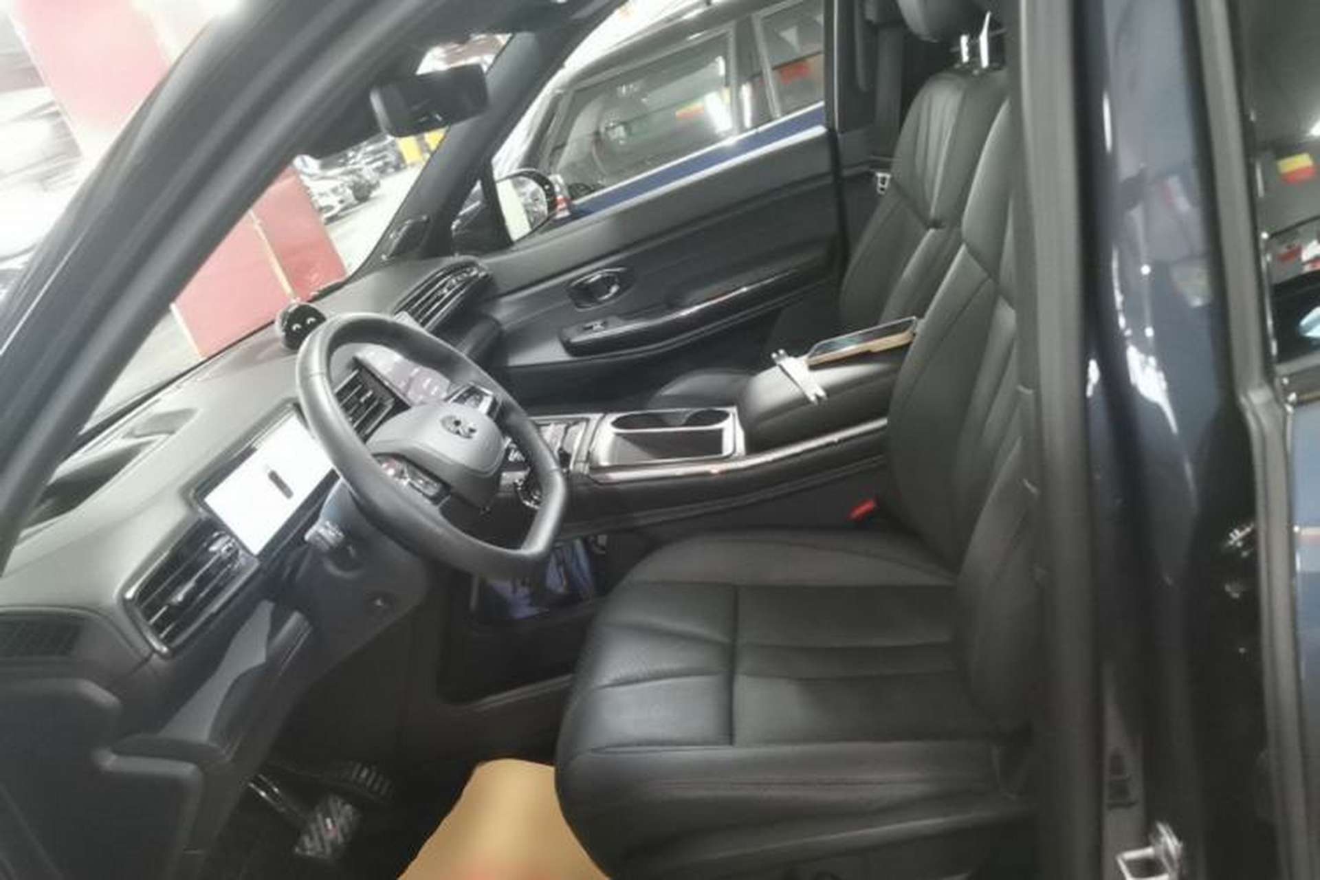 Used Nio ES8 2020 415 km Signature Edition 6-Seater Version Left Front Seat