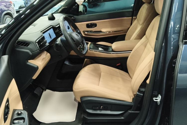 Used Nio ES8 2020 580 km Range Signature Edition Six-Seater Version Left Front Seat