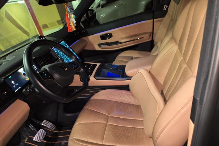 Used Nio ES8 2020 415 km Signature Edition 6-Seater Version Left Front Seat