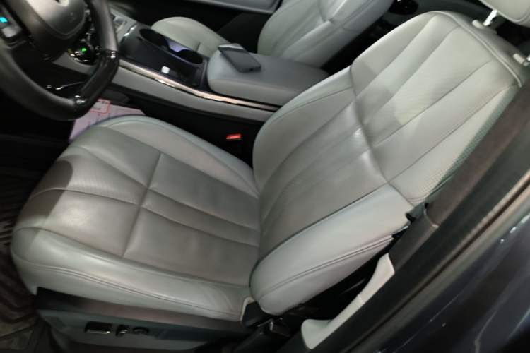 Used Nio ES8 2020 415 km Signature Edition 6-Seater Version Left Front Seat