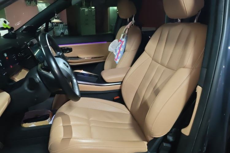 Used Nio ES8 2020 580 km Range Six-Seater Version Left Front Seat