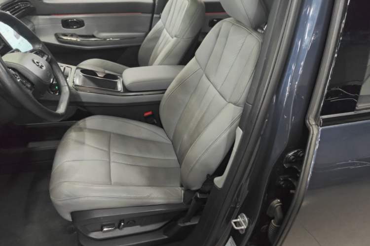 Used Nio ES8 2020 415 km Range 6-Seater Version Left Front Seat