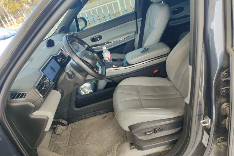 Used Nio ES8 2020 450 km Range 6-Seater Version Left Front Seat