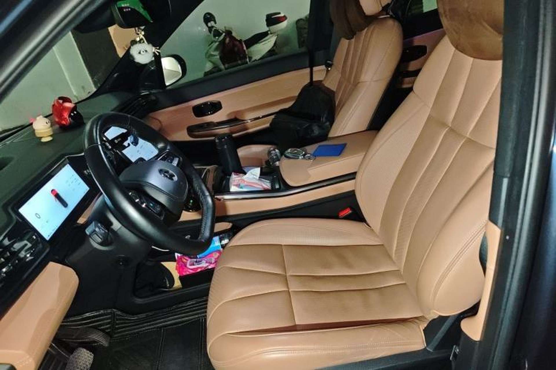 Used Nio ES8 2020 415 km Signature Edition 6-Seater Version Left Front Seat