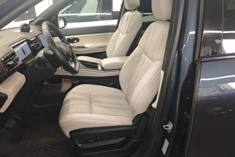 Used Nio ES8 2020 580 km Range Six-Seater Version Left Front Seat