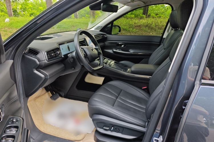 Used Nio ES8 2020 415 km Range 6-Seater Version Left Front Seat