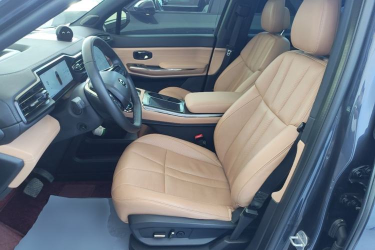 Used Nio ES8 2020 415 km Range 6-Seater Version Left Front Seat